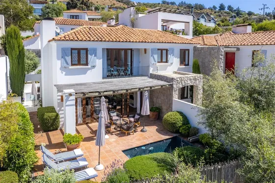 De Las Mejores Casas Del Condominio La Pedrera En Zapallar