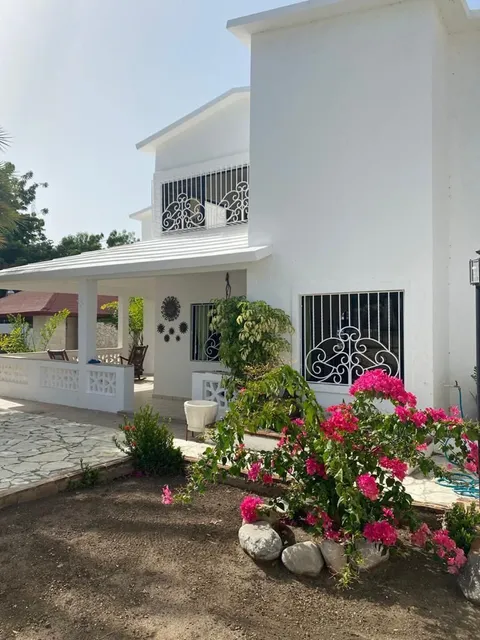 Vendo Hermosa Casa En Las Salinas, De Bani