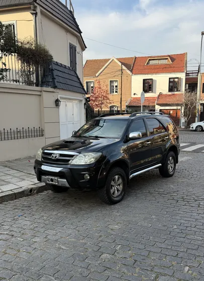 Toyota Hilux Sw4 3.0 Srv Cuero At