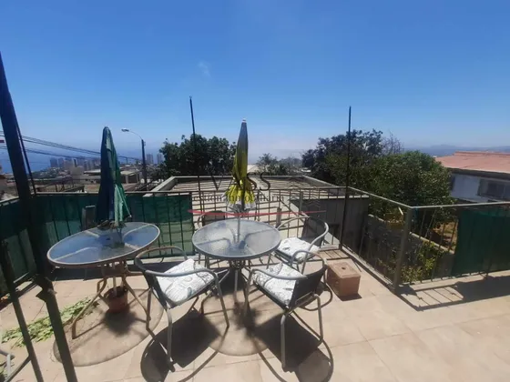 Vass Vende Casa En Barrio Residencial
