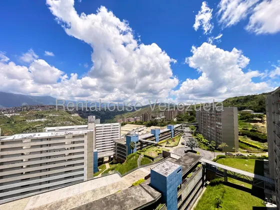 Apartamento En El Encantado, 2 Habitaciones Y 2 Baños Cira Simancas Mls#27-5716