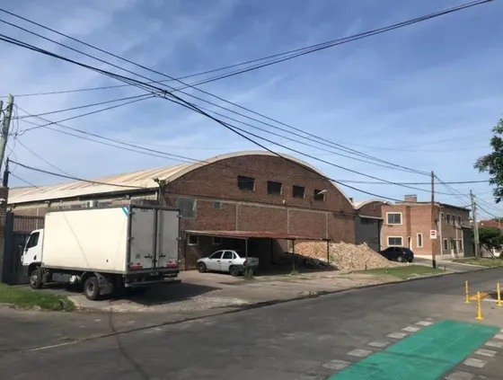Galpón En Venta De 7510m2 Excelente Ubicación Lomas De Zamora