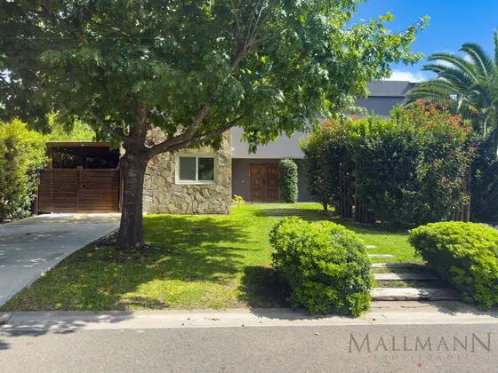 Casa En  Venta Valle Claro Benavidez | Mallmann Propiedades
