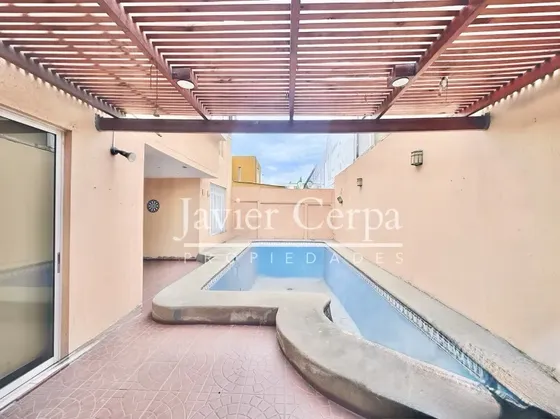 Casa Amplia En Venta Sector Norte