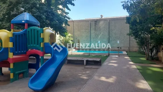 Departamento En Venta De 2 Dorm. En Santiago