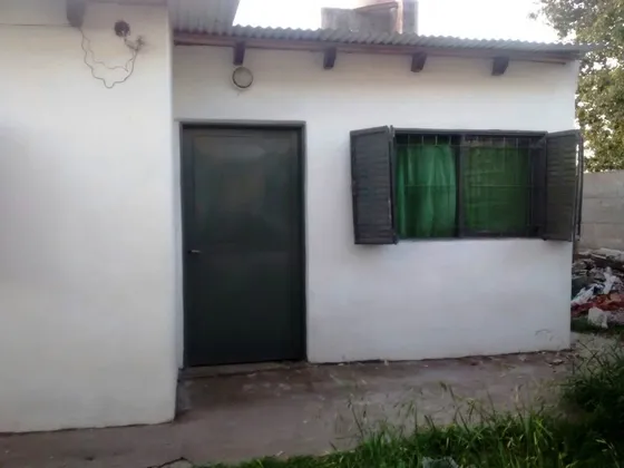 Casa 2 Dormitorio, Casilda, Facultad Veterinaria. Solo Venta