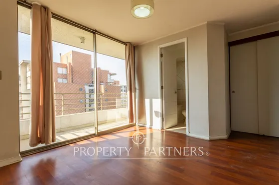 Gran Departamento En Los Olmos, Macul.
