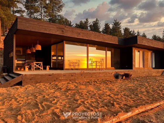 Casa En Venta De Vista Al Mar Boyeruca (comuna De Vichuquén)