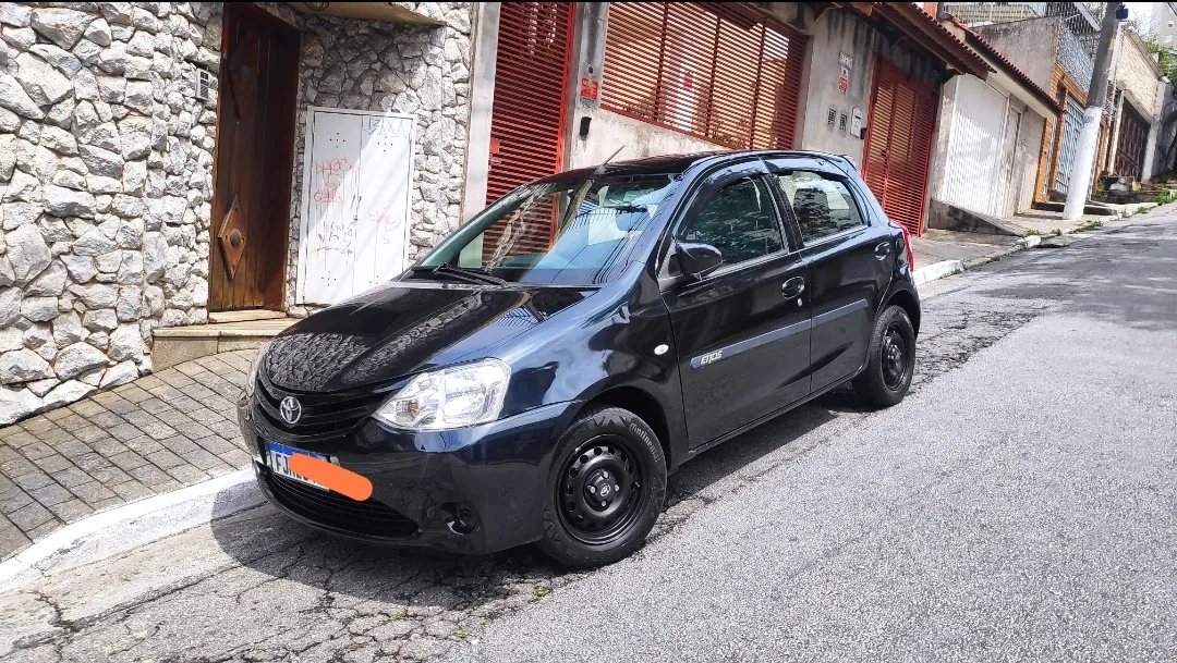 Toyota Etios 2015 1.3 16v X 5p — foto 3