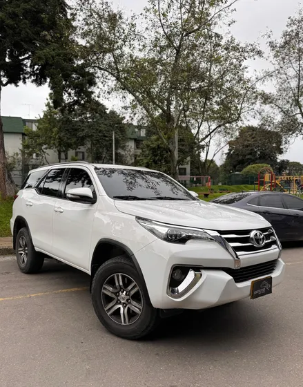 Toyota Fortuner 2.7l