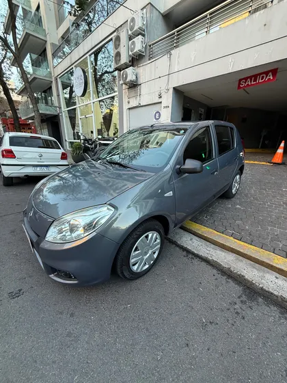 Renault Sandero 1.6 Confort 105cv