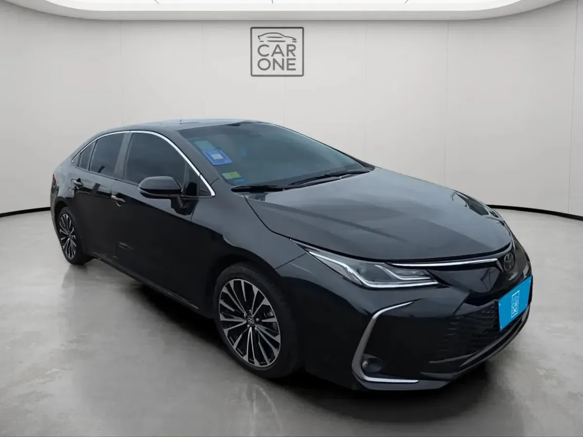 Toyota Corolla 2.0 SE-G CVT