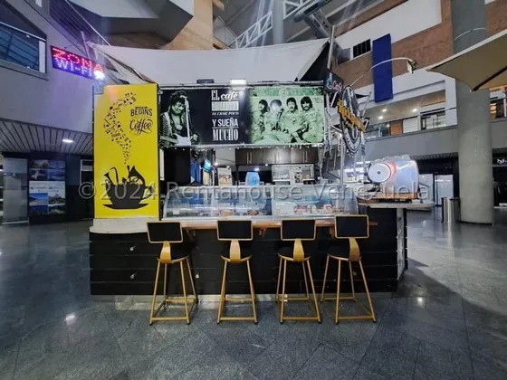 Fondo De Comercio Totalmente Operativo En El Rubro De Alimentos Y Bebidas En Un Centro Comercial De Alto Trafico Y Prestigio En La Zona De La Granja Del Municipio Naguanagua. 