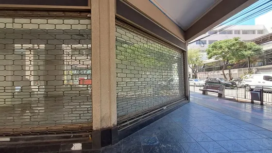 Locales Comerciales En Arlegui Desde 97 M²