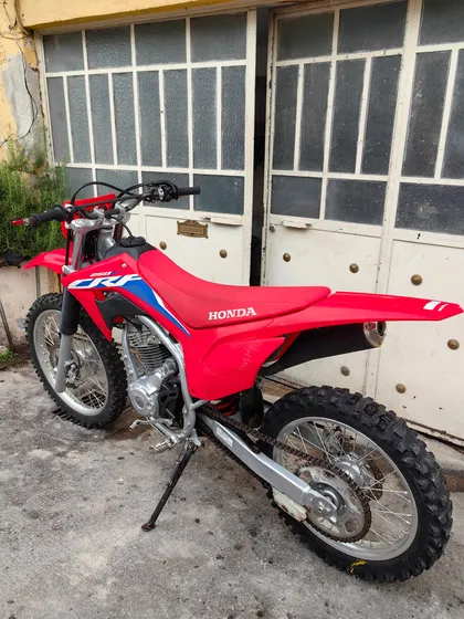 Honda Crf 250f Año 2023 Con Factura Original Unico Dueño