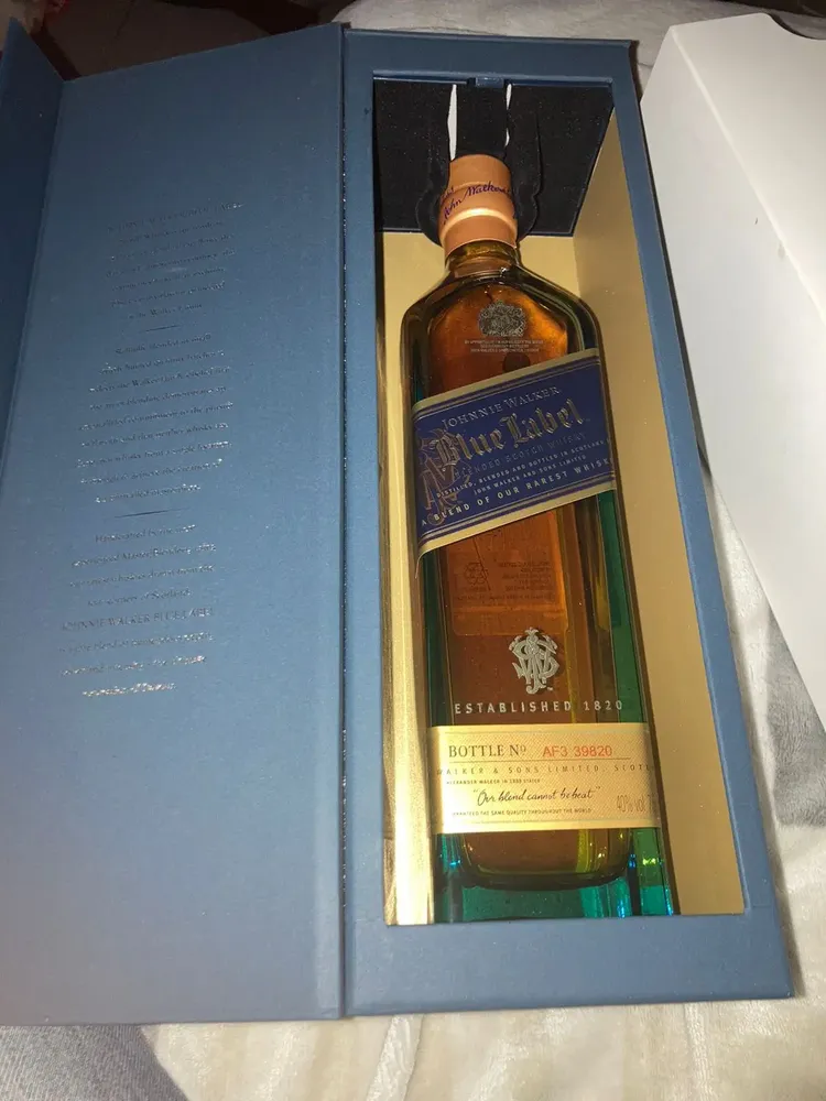 Whisky Blue Label 750ml Johnnie Walker | Parcelamento sem juros