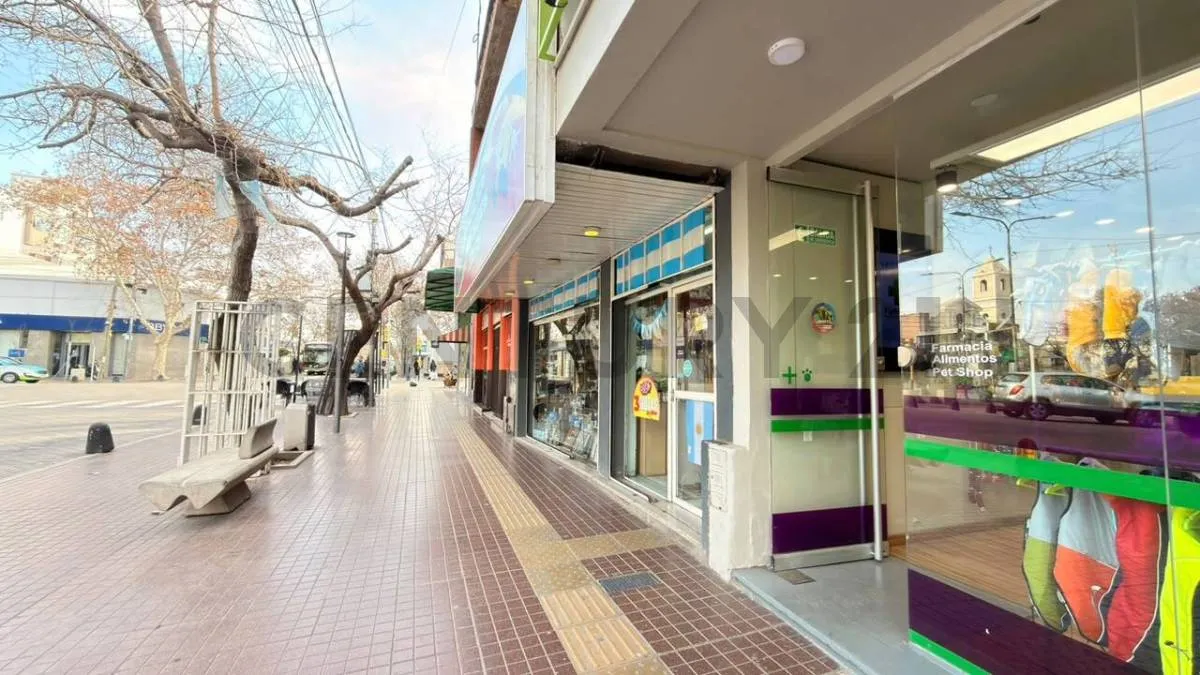 Office Rental – Facing Maipú’s Departmental Plaza