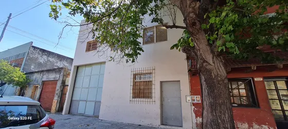 Venta Galpón 400 Mt En Ciudadela, Tres De Febrero