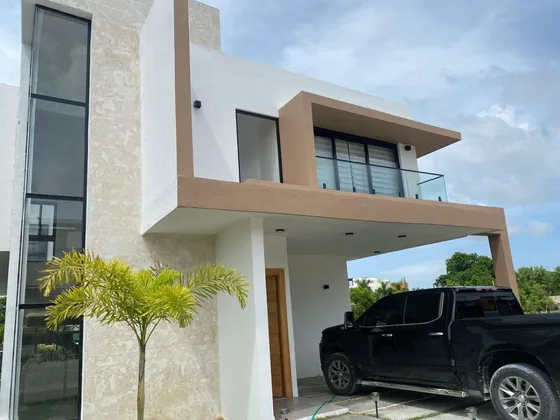 Villa Totalmente Amueblada En Alquiler En Vista Cana, Punta Cana, Con Piscina, 3 Habitaciones
