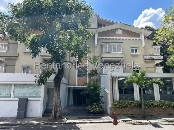 Oficina En Alquiler En Las Mercedes 82 Mtrs2: 2 Oficinas Privadas -2 Baños - 1 Puesto De Estacionamiento - Aire Acondicionado- Vigilancia. #26-19043. Ap