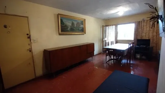 Av Lacarra 3700 2° V Soldati 5amb C/balc 2bañ U$ 60.000
