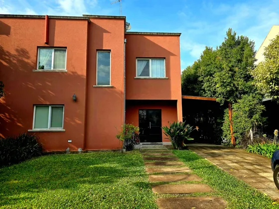 Casa En Venta En Los Olivares 