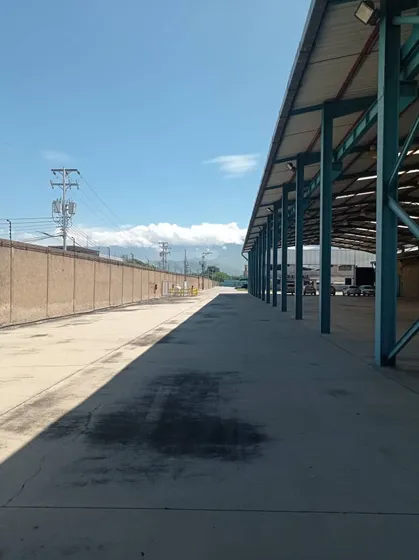 Ns Vende Complejo Industrial 18 Mil M2 Av.  Aragua Maracay