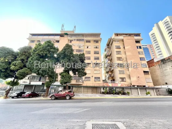Mg // Apartamento En Alquiler - Los Dos Caminos // Mls #26-21434