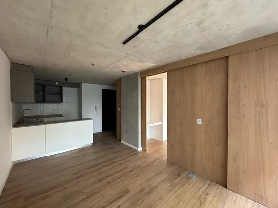 Alquiler Apartamento 2 Dormitorios Con Garage Centro A Estrenar