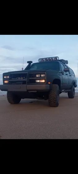 Chevrolet Suburban 6.5 V8 4x4