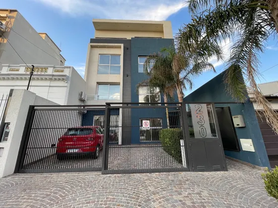 Venta Departamento Morón Ambiente Y Medio 