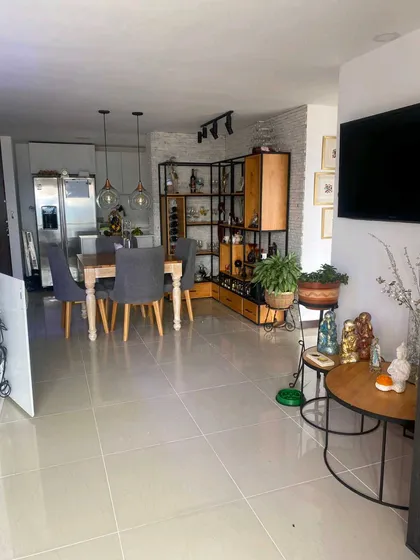 Apartamento Hermosa Vista Transversal Intermedia Envigado