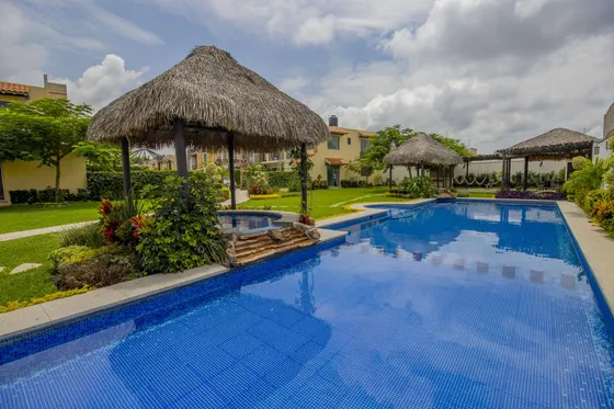Brisas Del Mar