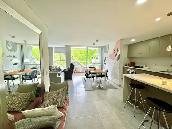 Moderno Apartamento En Envigado, Camino Verde - Salado, Unidad Cerrada