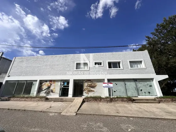 Oportunidad De Inversión. Vendemos Locales Comerciales En Maldonado 
