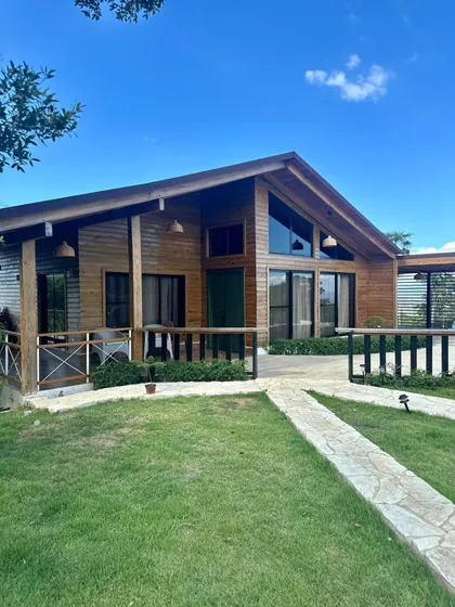 Casa Ecologica Familiar En Moncion.