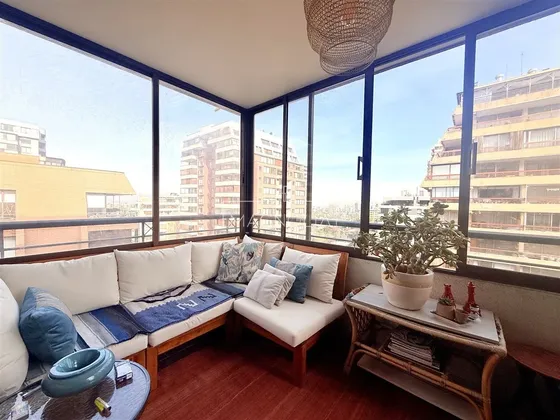 Departamento En Arriendo De 3 Dorm. En Las Condes