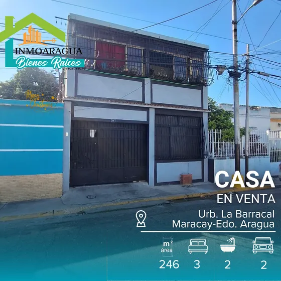 En Venta Casa Urb. La Barraca. Js0214