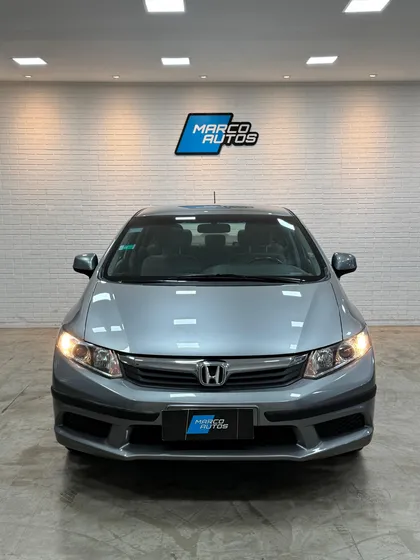 Honda Civic 1.8 Lxs At 140cv