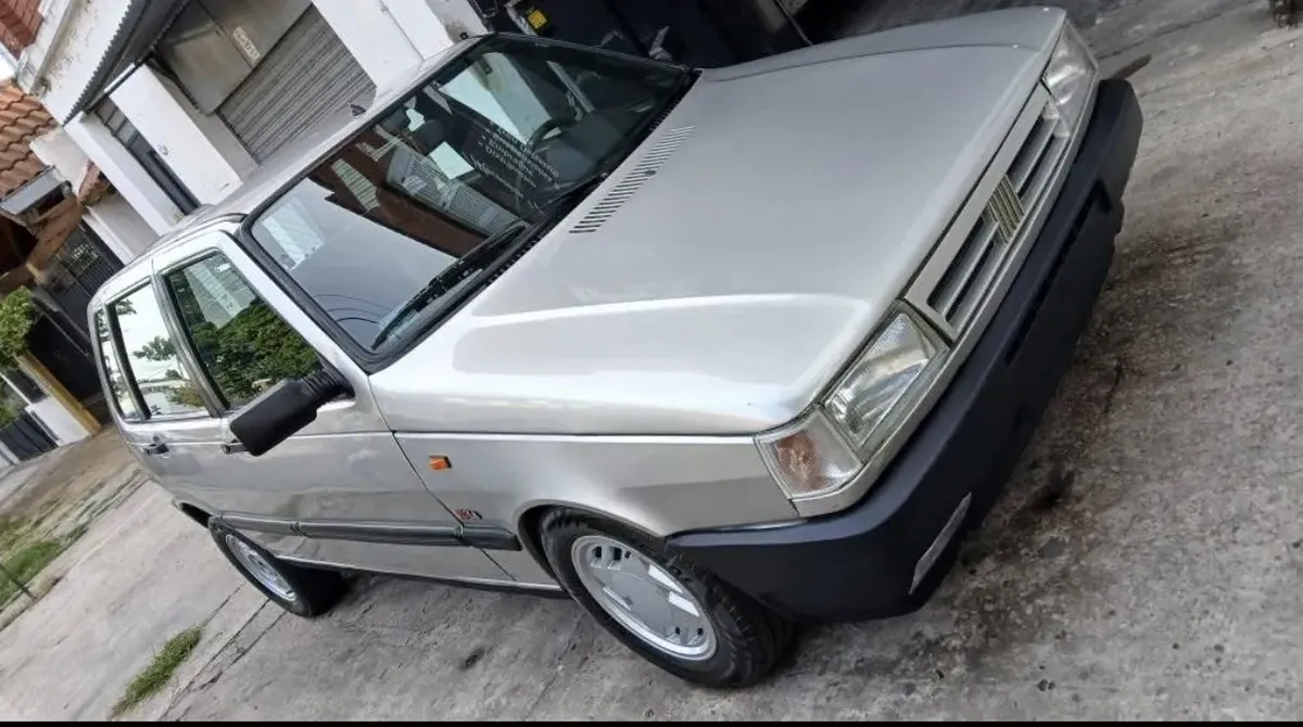 Fiat Uno 1.6 Scr542864297773639681