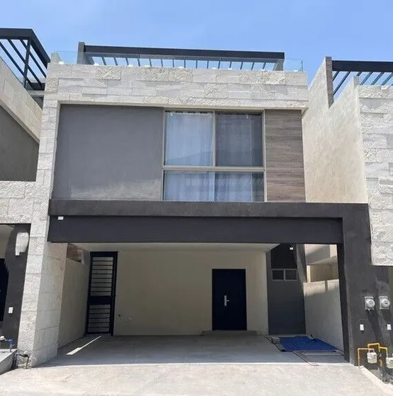 Casa En Renta Dominio Cumbres