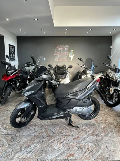Kymco Agility 200i, 2023. Moto Usada Seleccionada. No Pcx