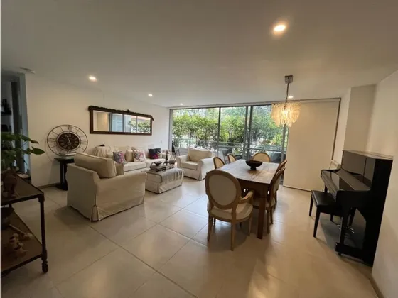 Apartamento Para Venta En Poblado Balsos