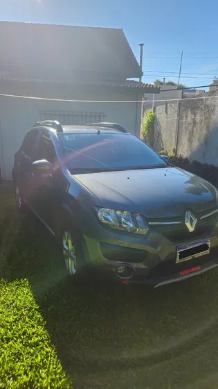 Renault Sandero Stepway 1.6 Dynamique 105cv