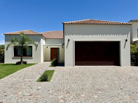 Casa En Venta En El Rebenque Canning