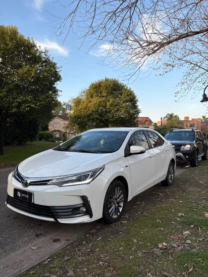 Toyota Corolla 1.8 Xei Pack
