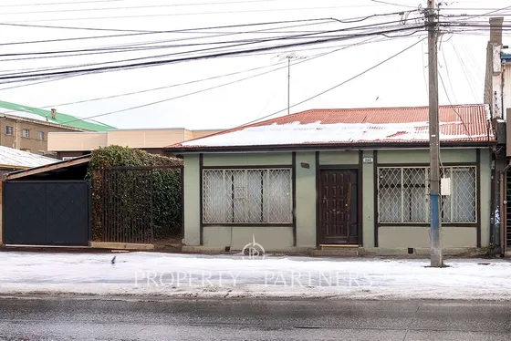 Excelente Propiedad En Venta A Metros Del Centro P...