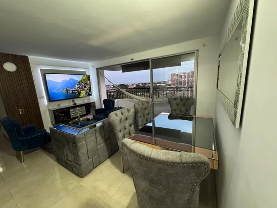 Apartamento En Arriendo Norte De Cali  Prados Del Norte  Piso 10
