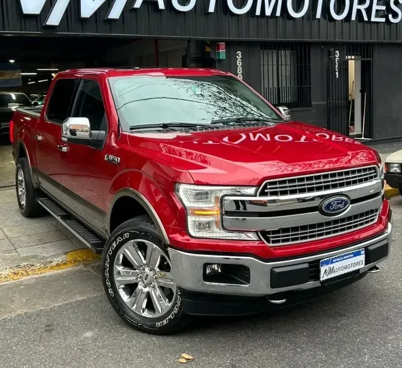 Ford F-150 Lariat