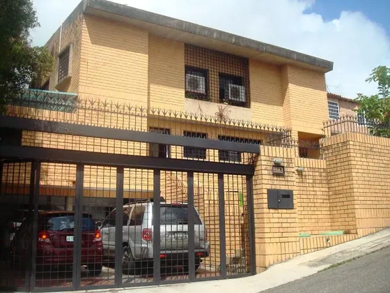 Sq. Casa En Venta En Club De Campo La Lagunita D24-10204s
